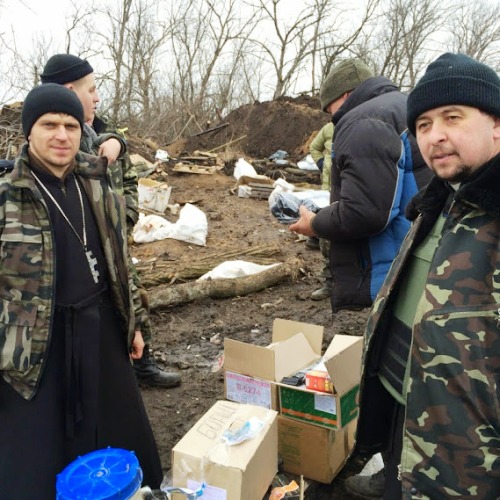 Капелани УГКЦ підтримують бойовий дух у Маріуполі.(ФОТО) Капелани УГКЦ підтримують бойовий дух у Маріуполі.(ФОТО)
